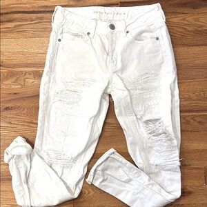AE Distressed White Jeans
